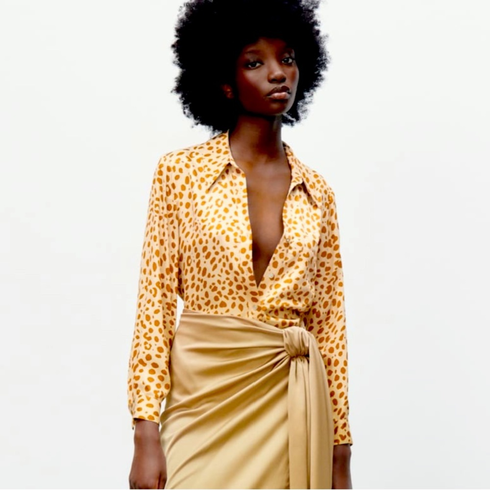 Zara blouse Animal print